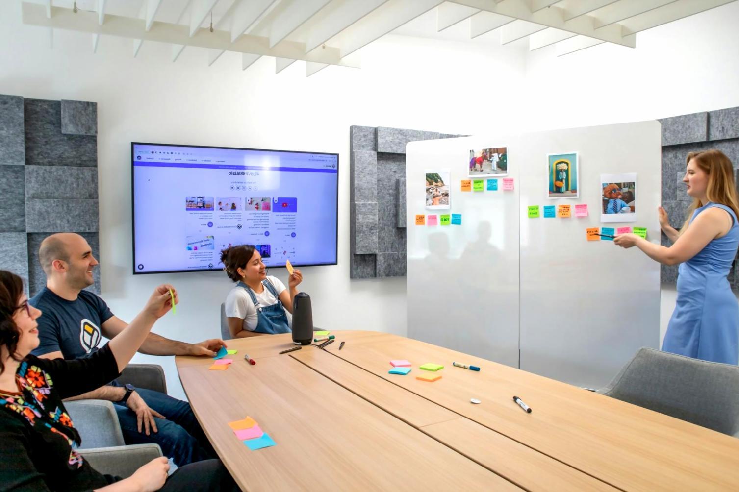 Demostración práctica de categorización presupuestaria con ejemplos reales